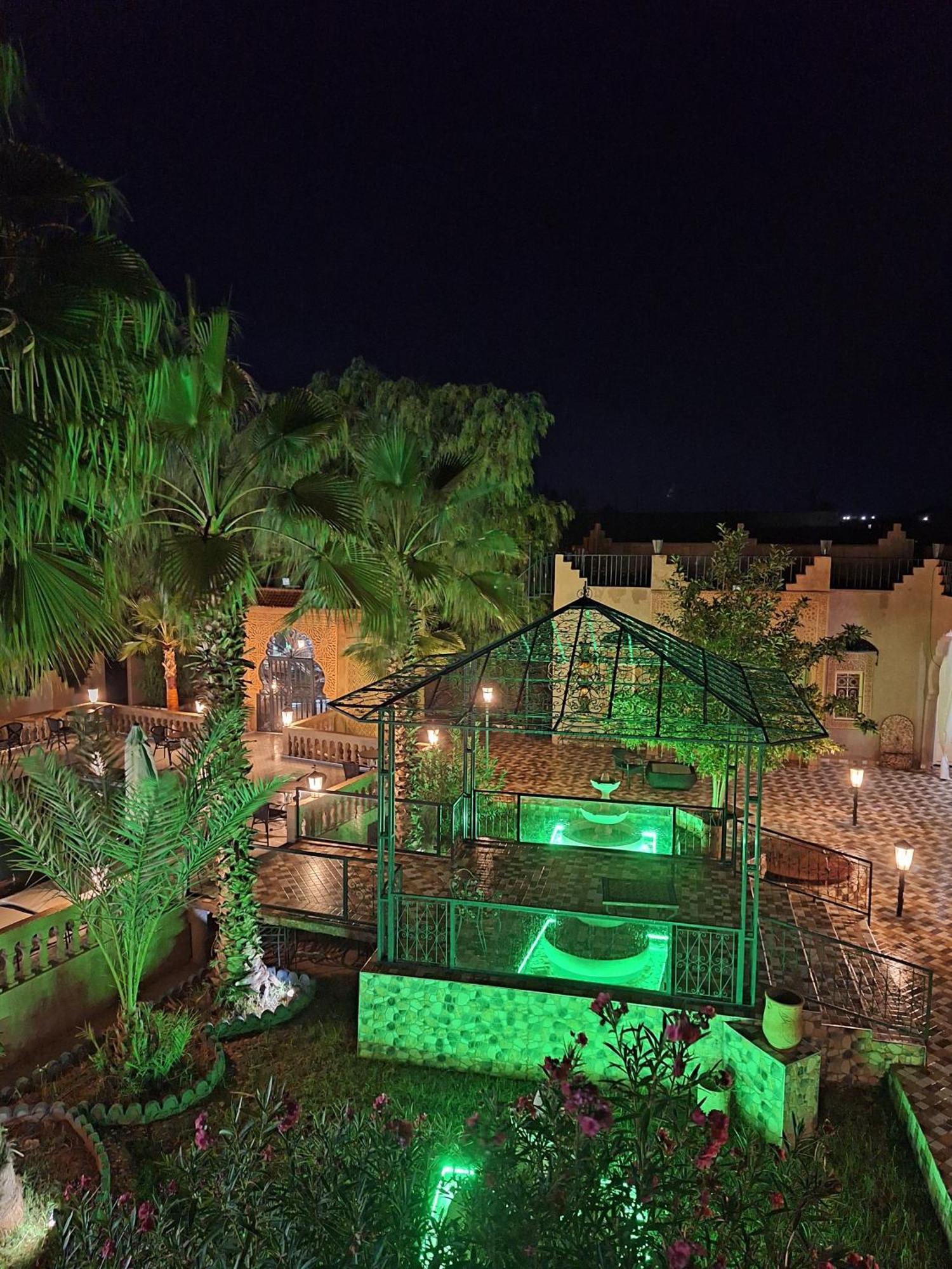Eden 4*